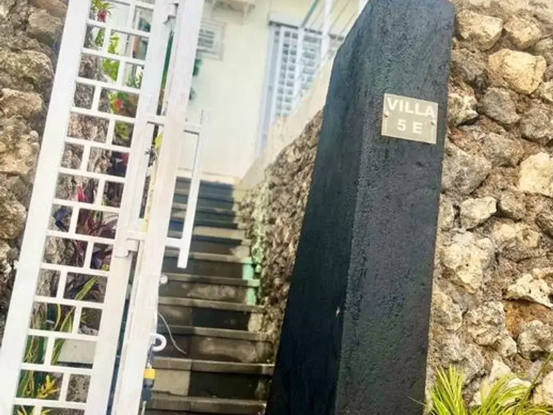 Villa Cantik Minimalis 1 Kamar Tidur Dijual di Jimbaran Area - Image 8 of 8