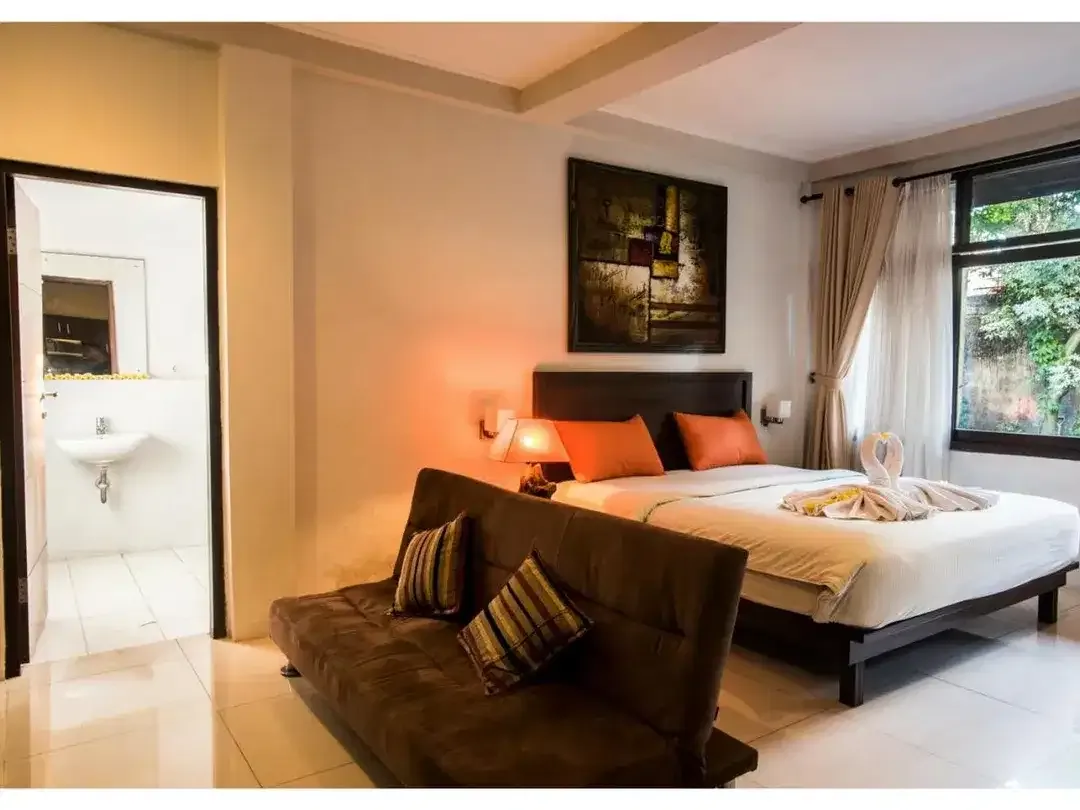 Villa Freehold in Strategy Location in Heart Seminyak - Image 7 of 10