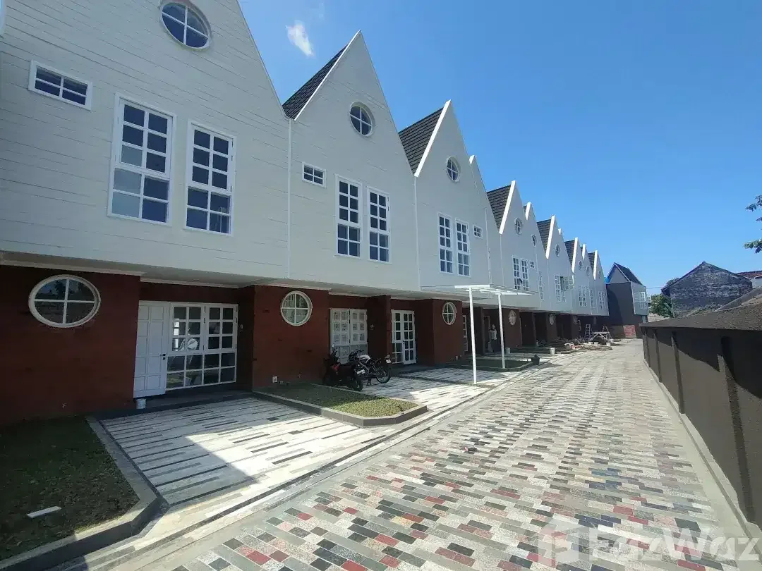 2 Bedroom Townhouse for sale in Denpasar Barat, Bali - Image 1 of 9