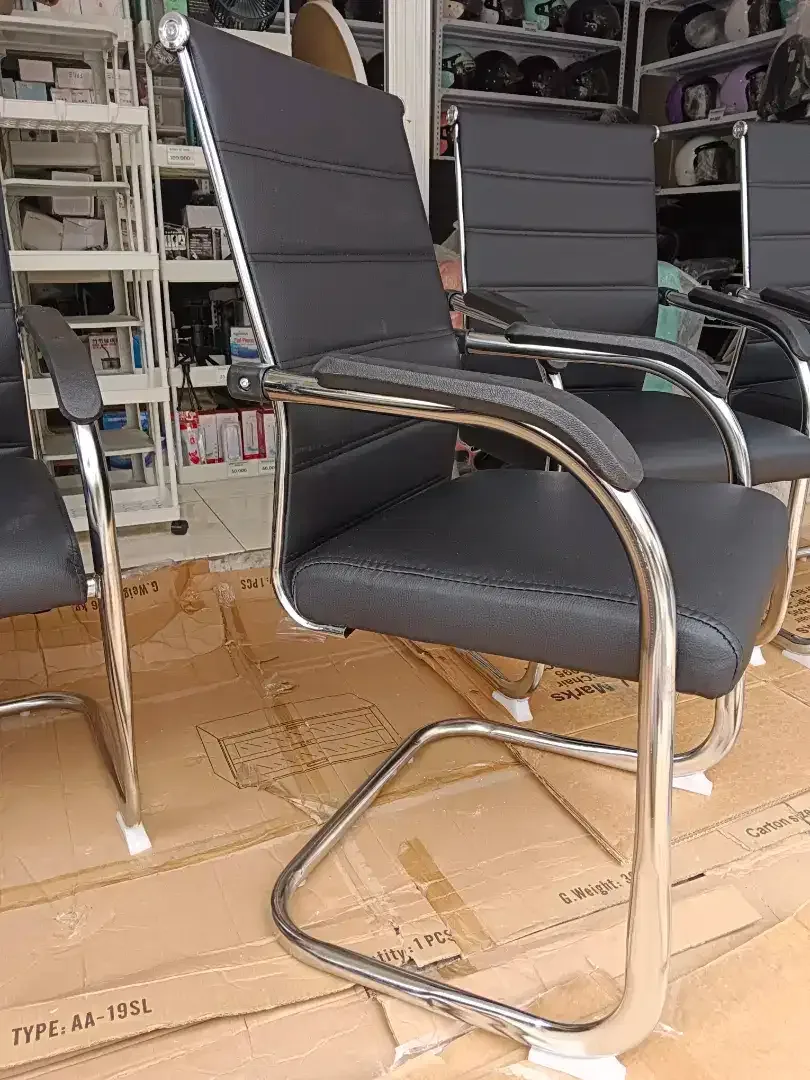 450rb BARU-Kursi Hadap Kantor/Kerja/Belajar Terbaru Bahan Busa Kulit - Image 3 of 8