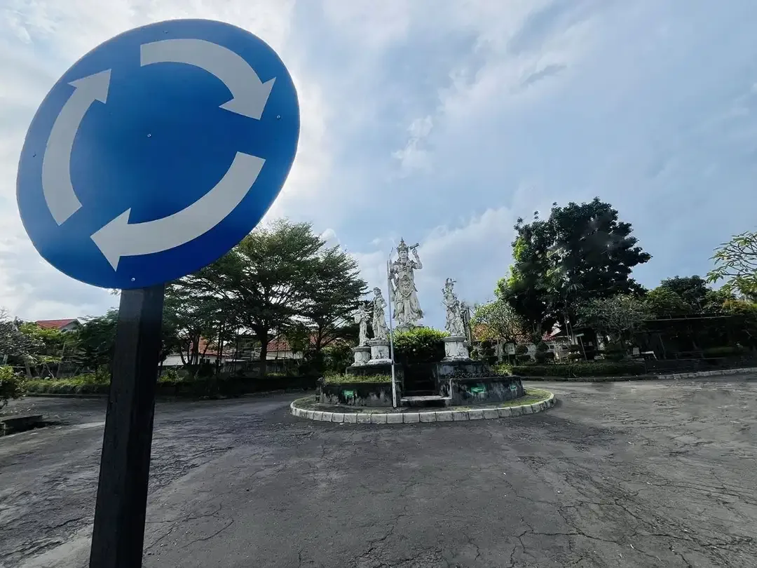 DIJUAL TANAH PERUMAHAN KETEWEL GIANYAR BALI - Image 3 of 10