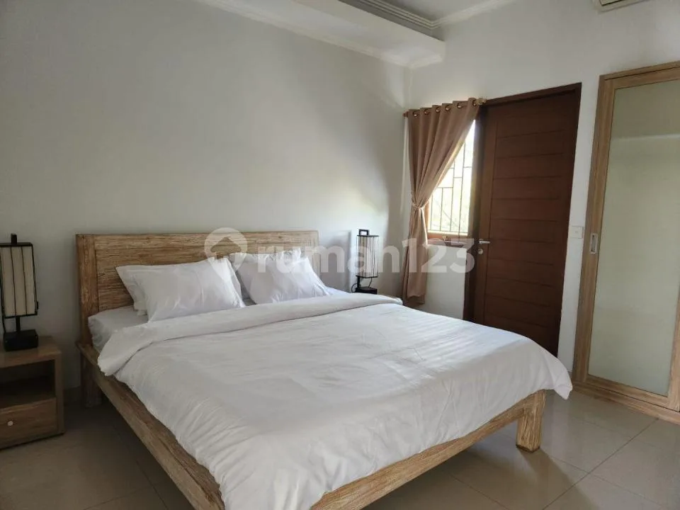 Canggu Quiet Villa Close To Pepito Market For Yearly Rent - Image 2 of 4