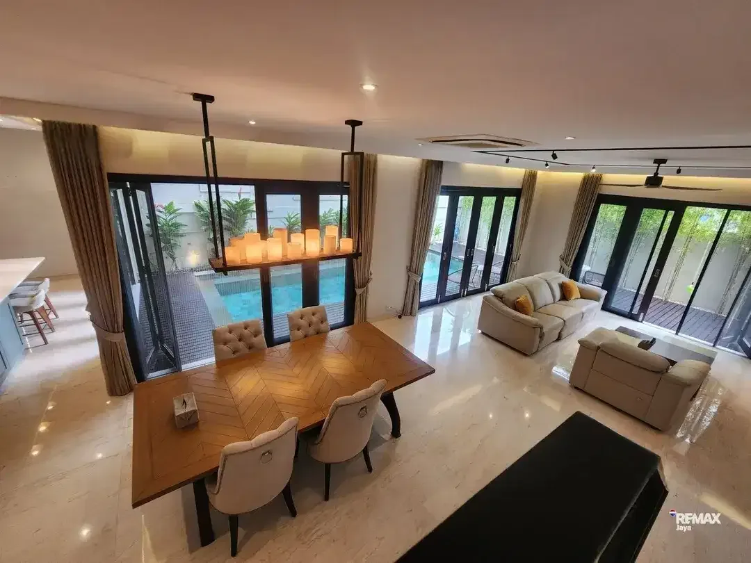Rumah Fully Furnished, Dijual dikuta. - Image 5 of 10