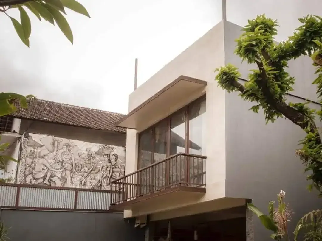 Beachside Villa For Sale at Tourism Sanur Area - Image 1 of 10