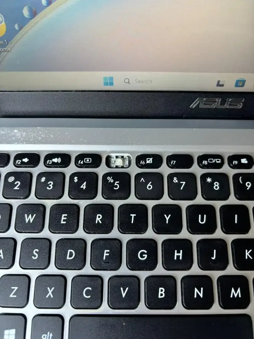 Laptop ASUS VivoBook X515MA 15.6inch - Image 2 of 9