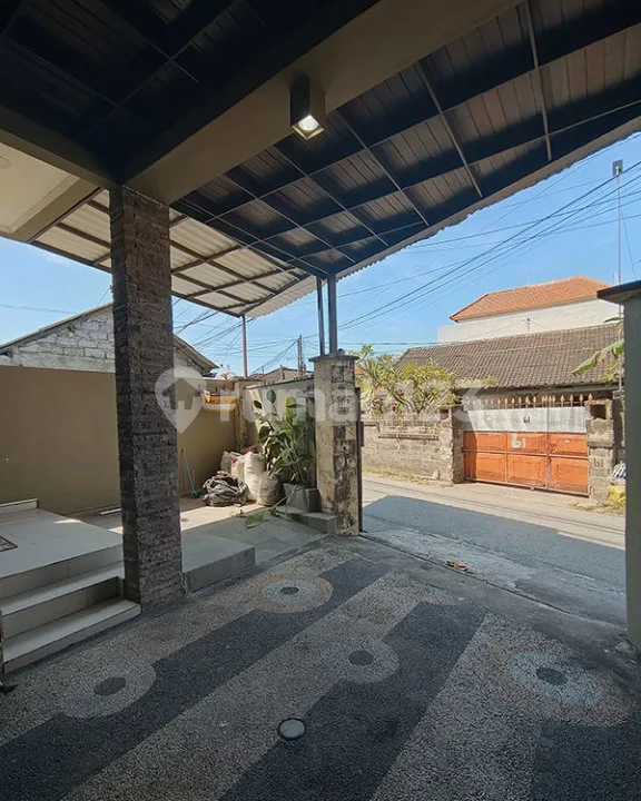 [Amr-096.Lyd] Rumah Modern bisa untuk Kantor Strategis Dekat Sanur - 4 Kamar Jl. Tukad Citarum, Renon - Denpasar - Image 4 of 4