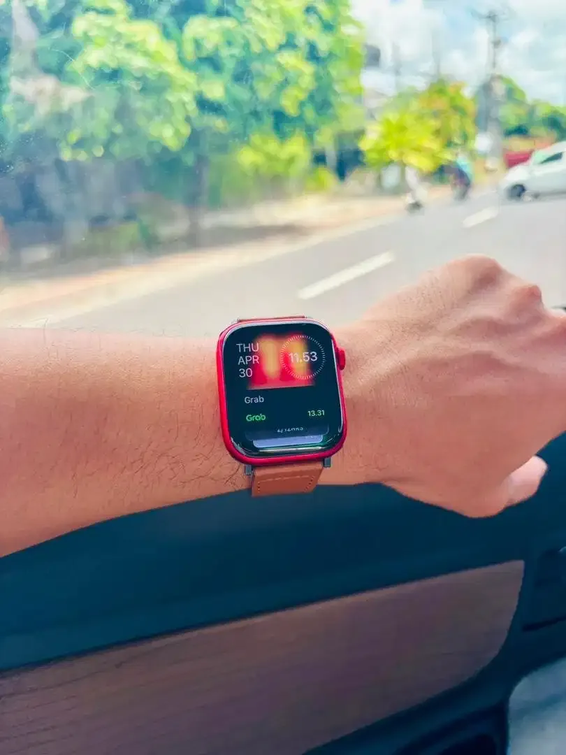 Dijual Apple Watch Series 9 GPS – (PRODUCT) RED - Image 8 of 8