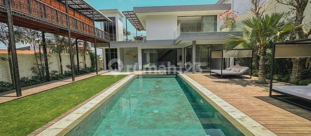 Villa Dijual Lokasi Ungasan - Image 1 of 4