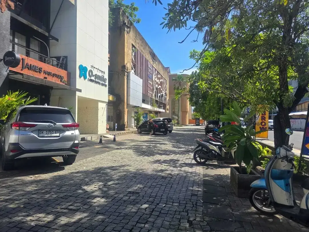 Ruko Gandeng Strategis di Patih Jelantik Dekat Dewi Sri Kuta - Image 3 of 5