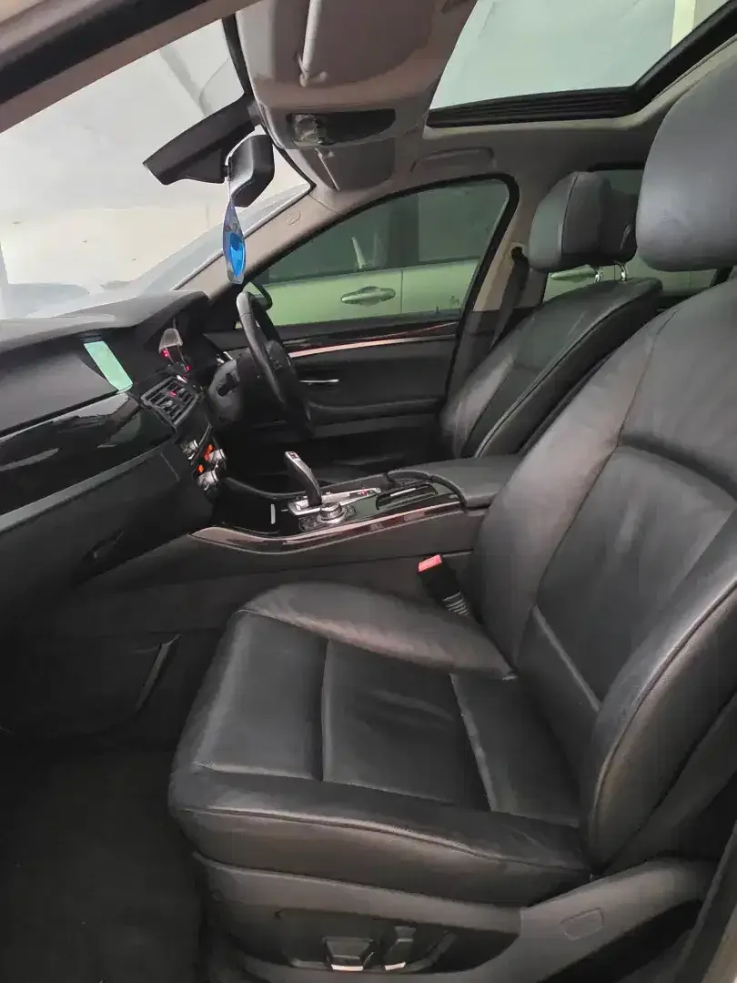 Bmw 520i 2012 Putih Automatic Sunroof - Image 6 of 7