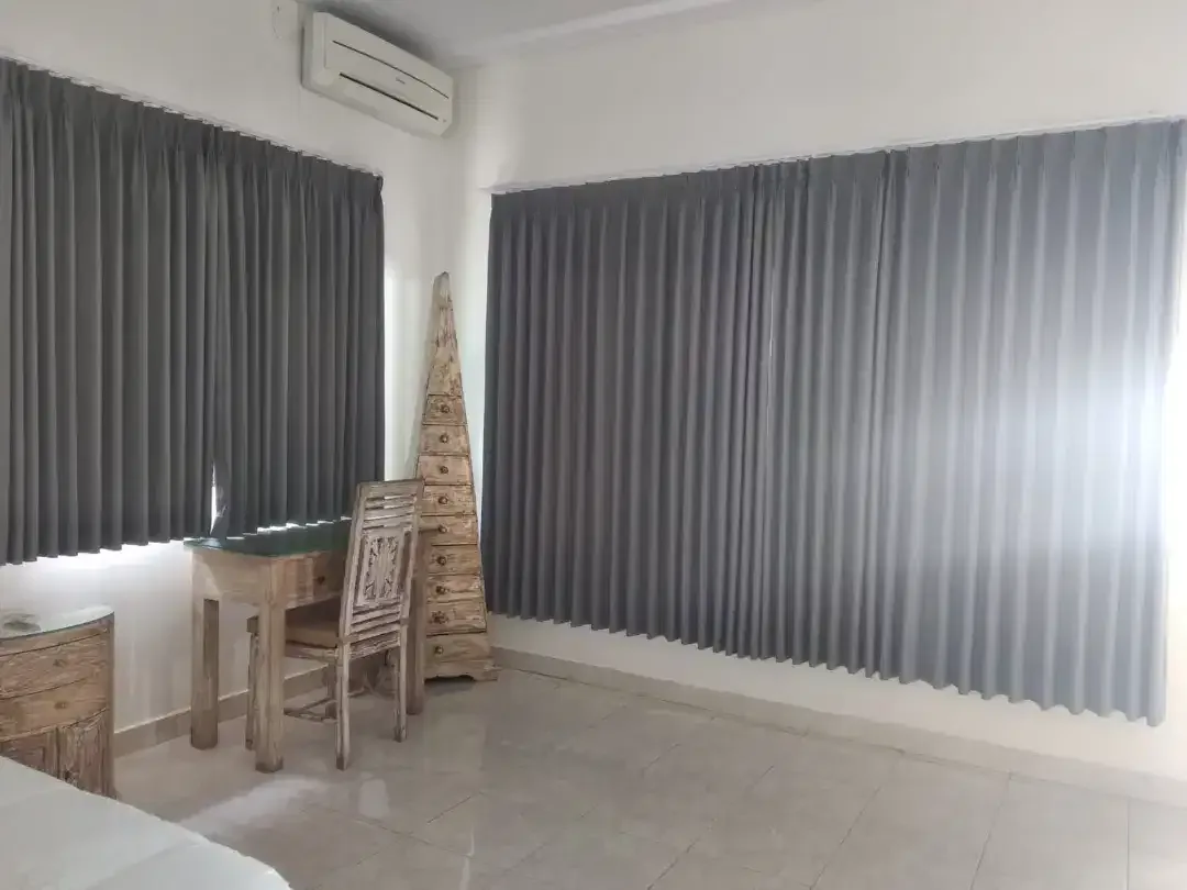 Gorden / Korden / Curtain Blackout Tebal - Image 2 of 3
