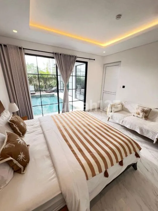 Villa Dijual Lokasi Batu Bolong Canggu - Image 3 of 4