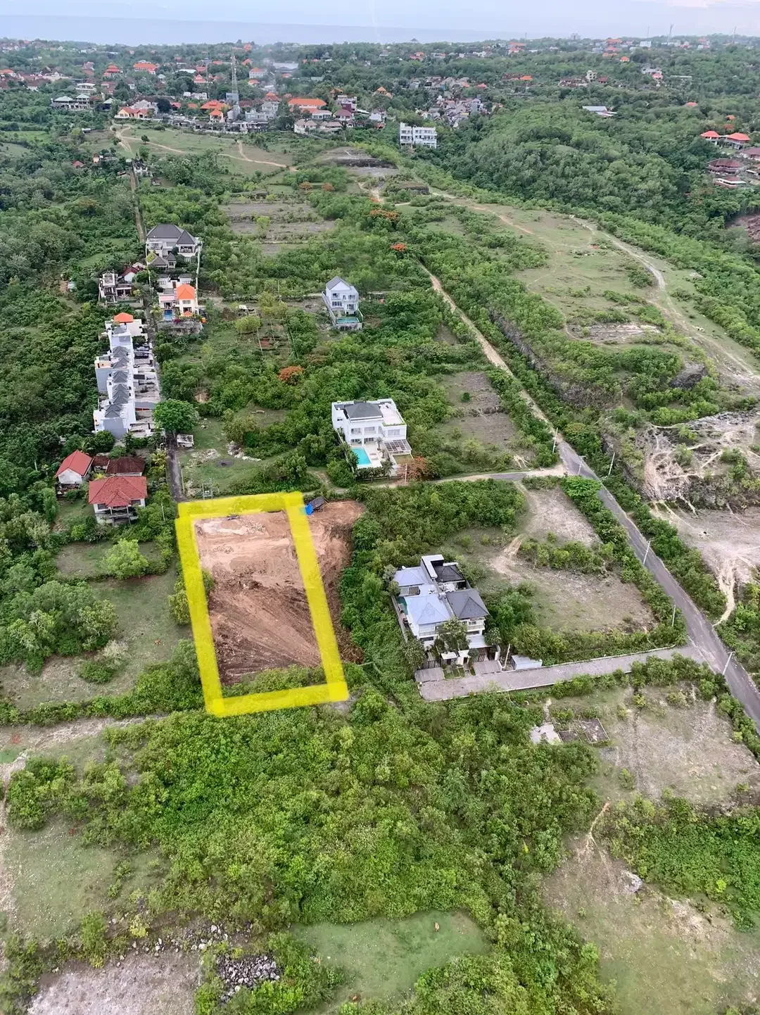 DIJUAL TANAH STRATEGIS VIEW LAUT DI UNGASAN - Image 1 of 9