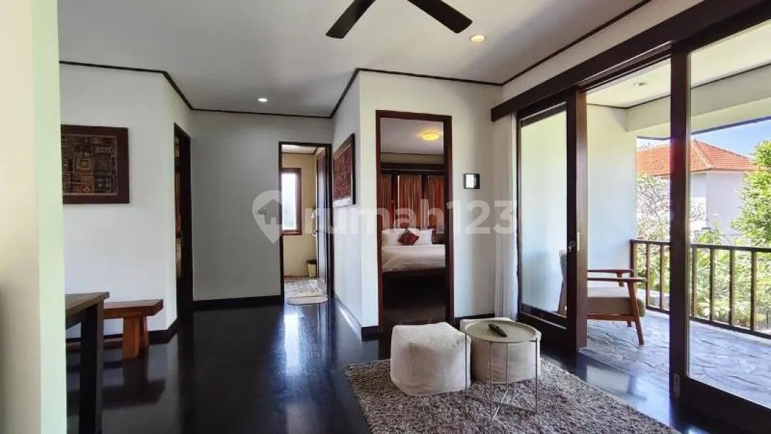 Villa Modern Tropis di Sudamala Sanur Denpasar - Image 3 of 4