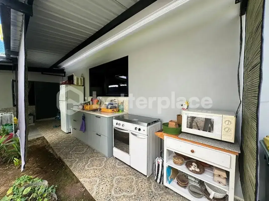 An Ideal Investment and Lifestyle Property: Beautiful 3-Bedroom Villa in Sanur with Modern Amenities, Large Garage, and Strong Rental Appeal - Image 7 of 10