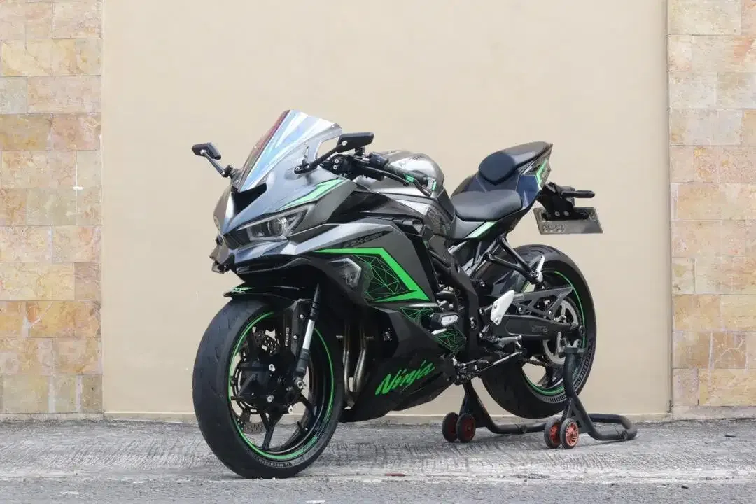 Kawasaki ZX25R, CBR500, Ducati Evo, Ninja 650, - Image 3 of 3