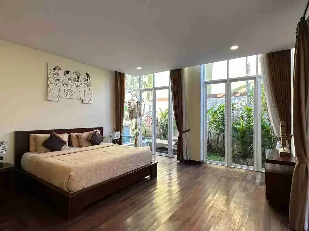 For Sale Villa.luxury Furnish Bidadari Seminyak Jl7mtr Garase 2Mobil - Image 7 of 10