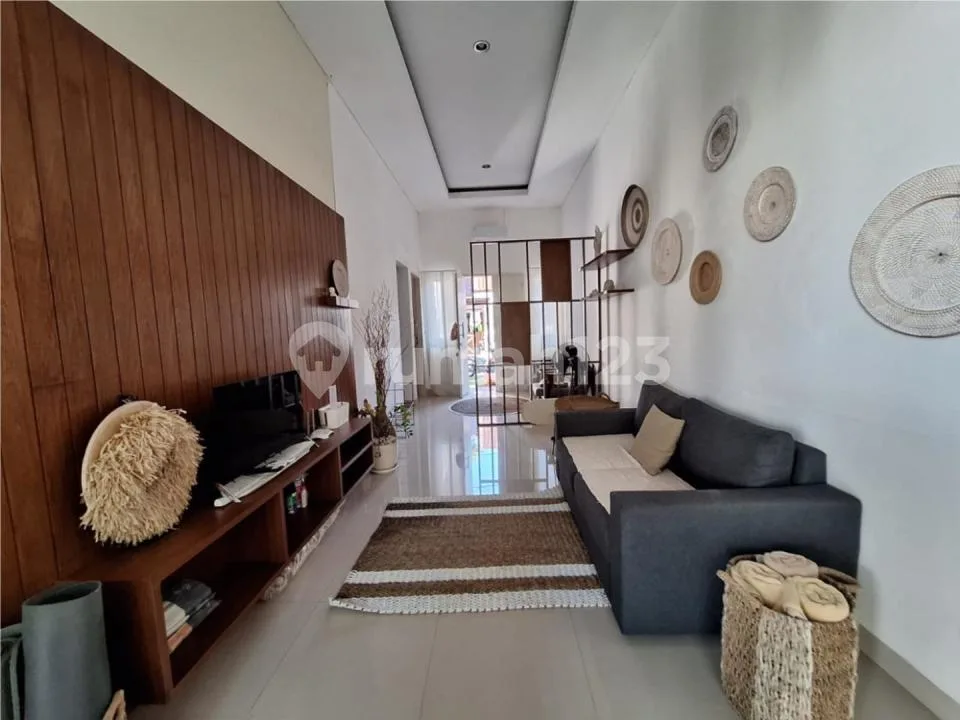 Villa Jual di Bali Village dengan 2 Kamar Tidur Dekat Plataran Villa Kerobokan - Image 4 of 4