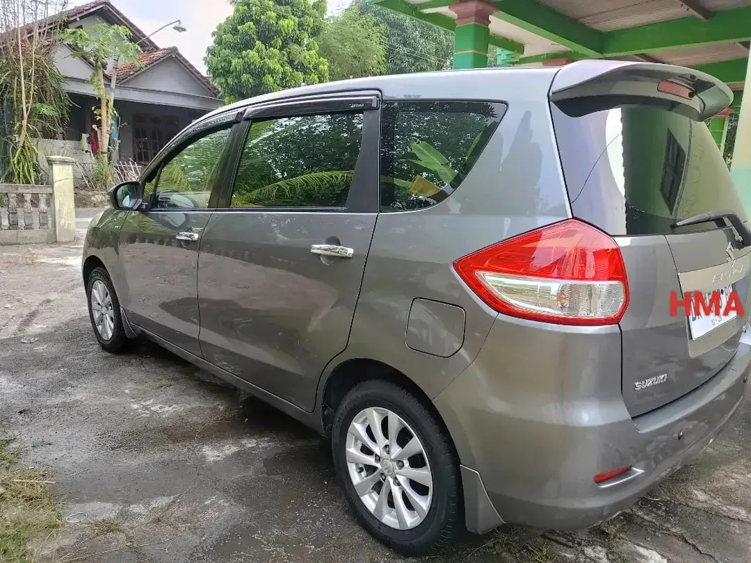 ERTIGA GL 2014 MT - Image 5 of 5