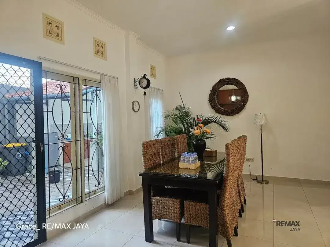 Villa Mansion Mewah Dijual di Area Gunung Soputan, Denpasar Barat - Image 9 of 10