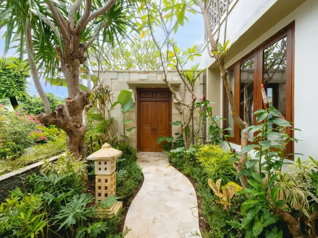 Brand new modern minimalist villa for sale. Located in Jimbaran, South Kuta - Image 6 of 6