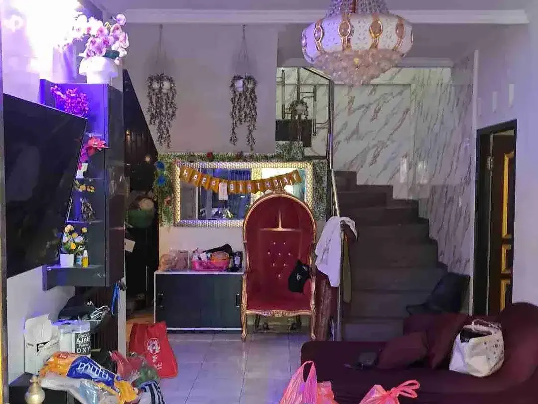 Jual rumah Mewah lokasi elite Renon, Moh Yamin Denpasar Bali - Image 5 of 9