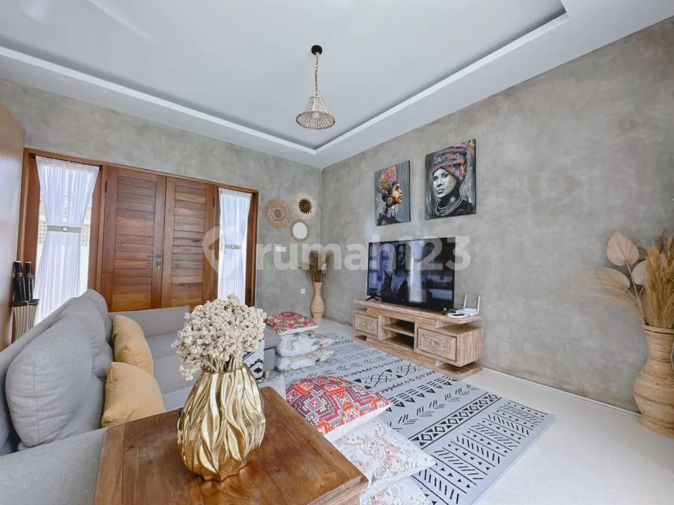 FOR RENT BRAND NEW VILLA AT BERAWA CANGGU BALI - Image 2 of 4