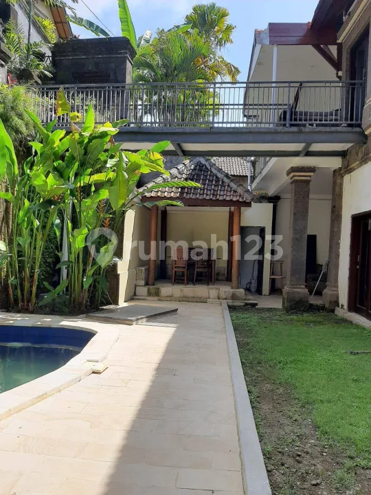 Villa Mewah Ungasan 6 Kamar Dekat Pantai dan Area Wisata Lainnya - Image 4 of 4