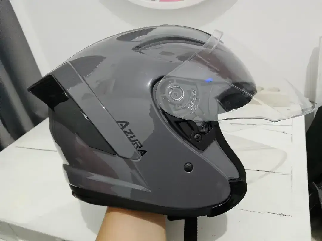 Di jual helm AZURA asli 100% - Image 1 of 3