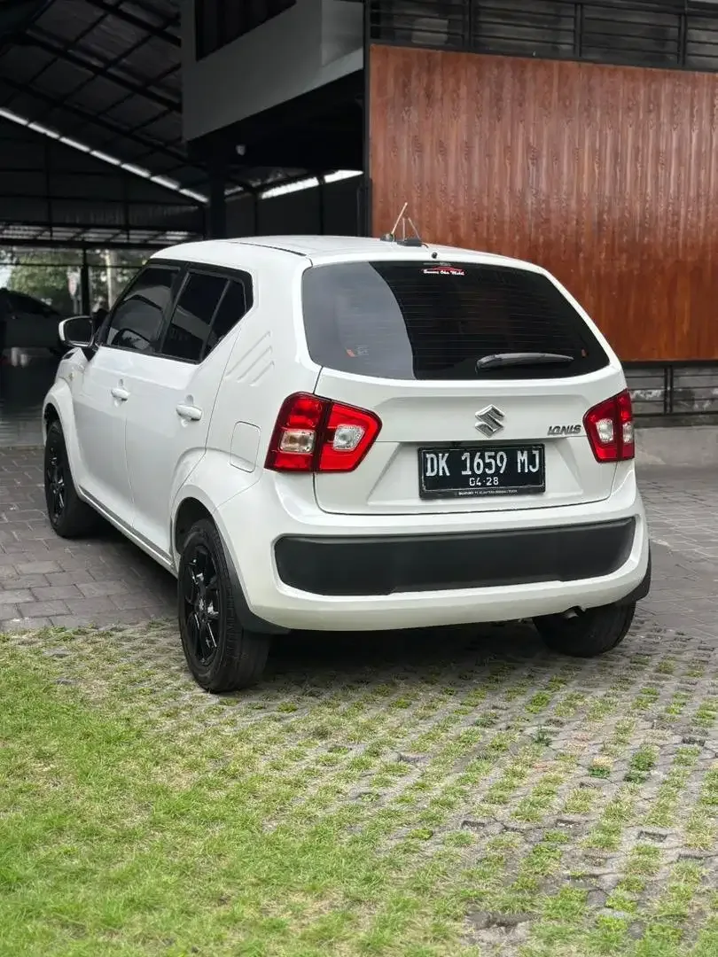 IGNIS GL 2017 MATIC ASLI BALI LOW KM ISTIMEWA - Image 4 of 10