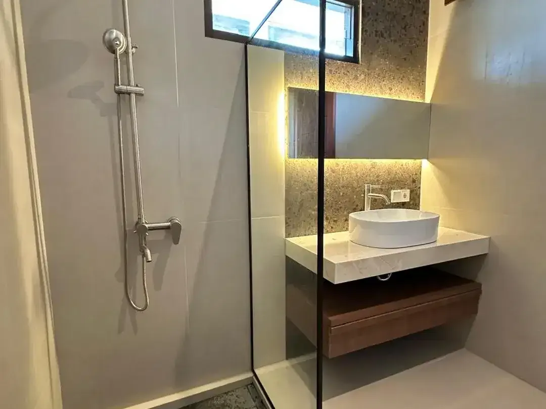 VILLA RESIDNCE EXLUSIVE 2BR PRIVAT POOL FULLYFURNISHED DI KAWASAN CANGGU - Image 2 of 10