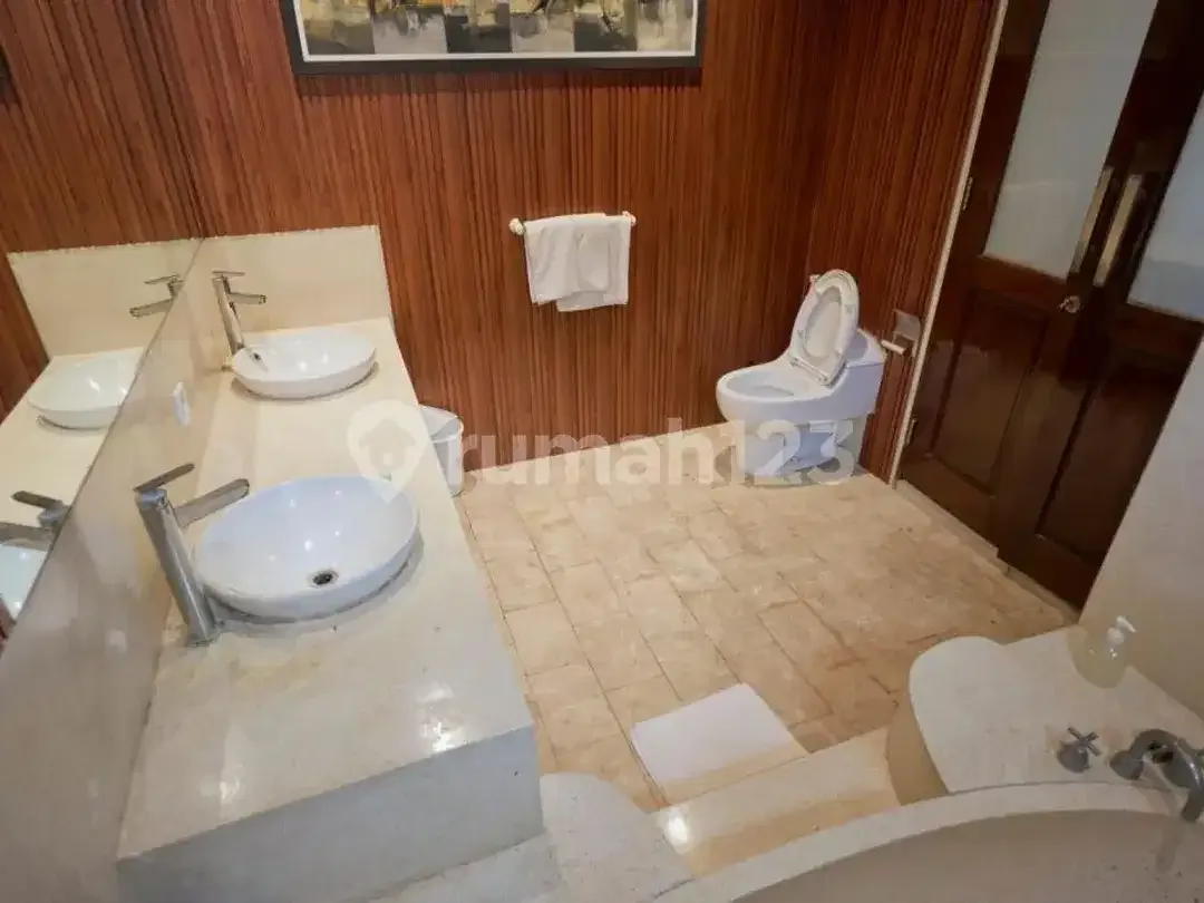 Investasi Kompleks Villa 3 Unit Bumbak Umalas - Image 5 of 10