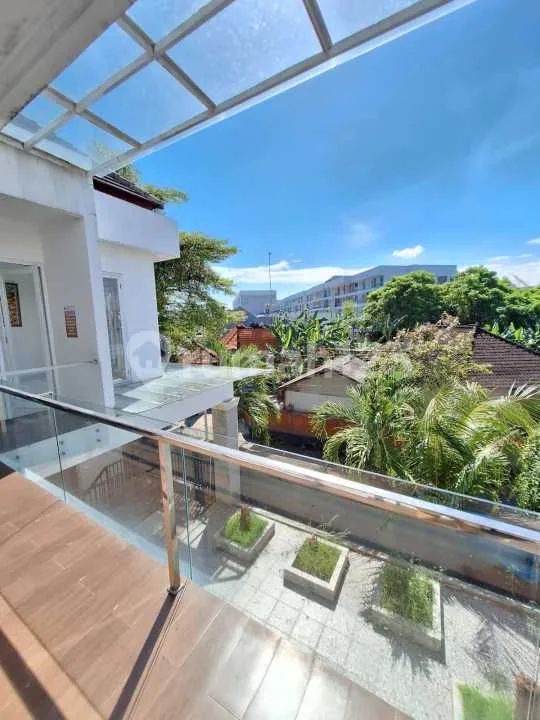 Dijual Rumah Dikawasan Elit Dekat Sunset Road dan Pantai Kuta Bali - Image 2 of 4