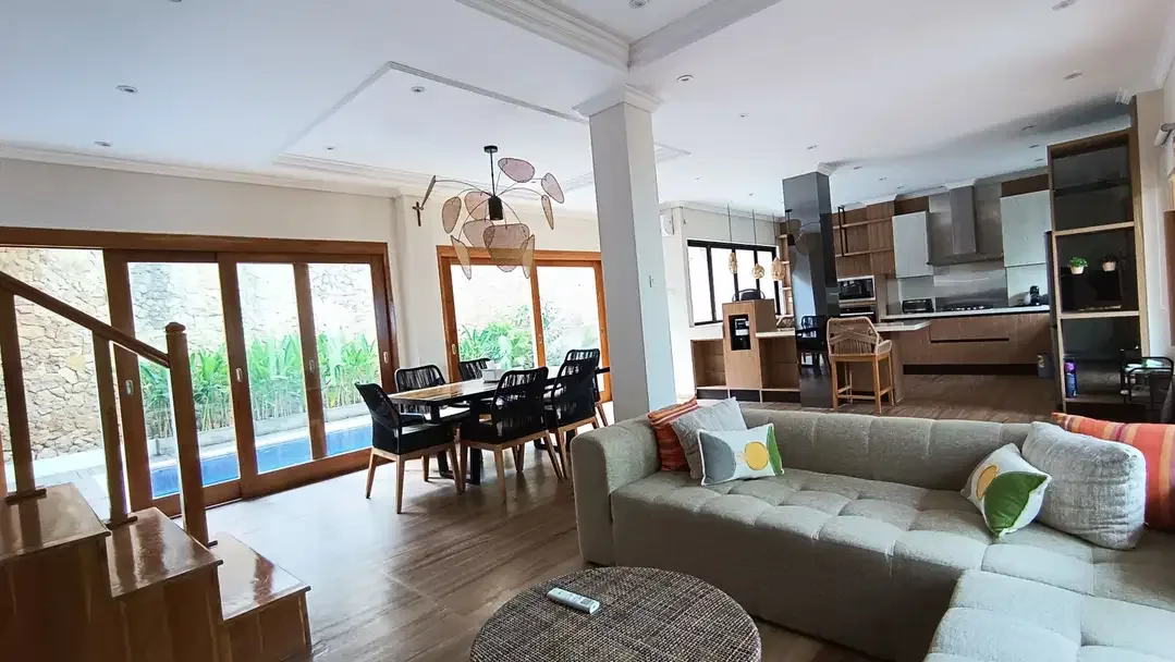 Villa 3 Kamar Tidur 10 Menit Kepantai Berawa - Canggu - Image 6 of 10