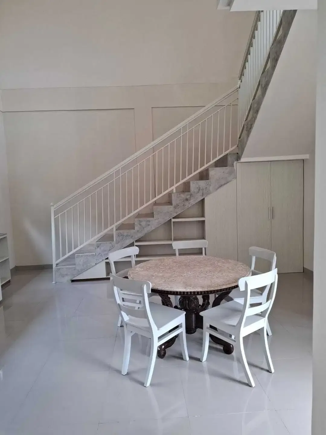 Rumah Strategis Nyaman di Jl Ahmad Yani Peguyangan Denpasar - Image 5 of 10