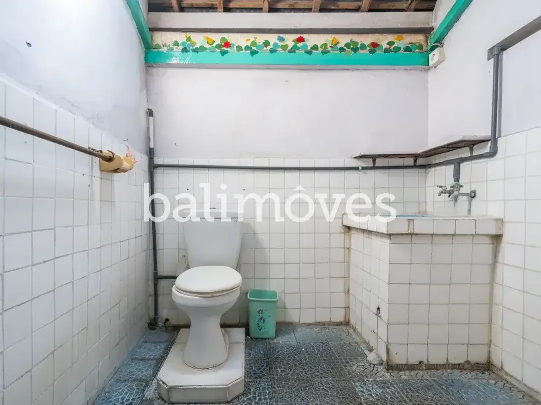 Kesempatan Investasi Menarik dengan 5 Kamar Tidur di Pusat Wisata Sanur - Image 5 of 10