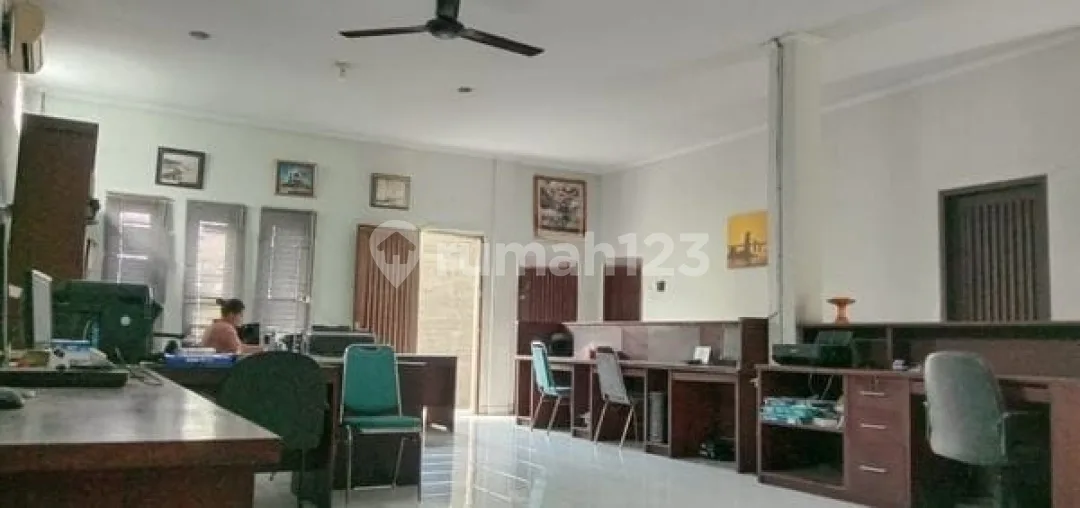 Ruko Hadap Barat 2 LT Jalan Raya Sempidi Dekat Puspem Badung - Image 3 of 3