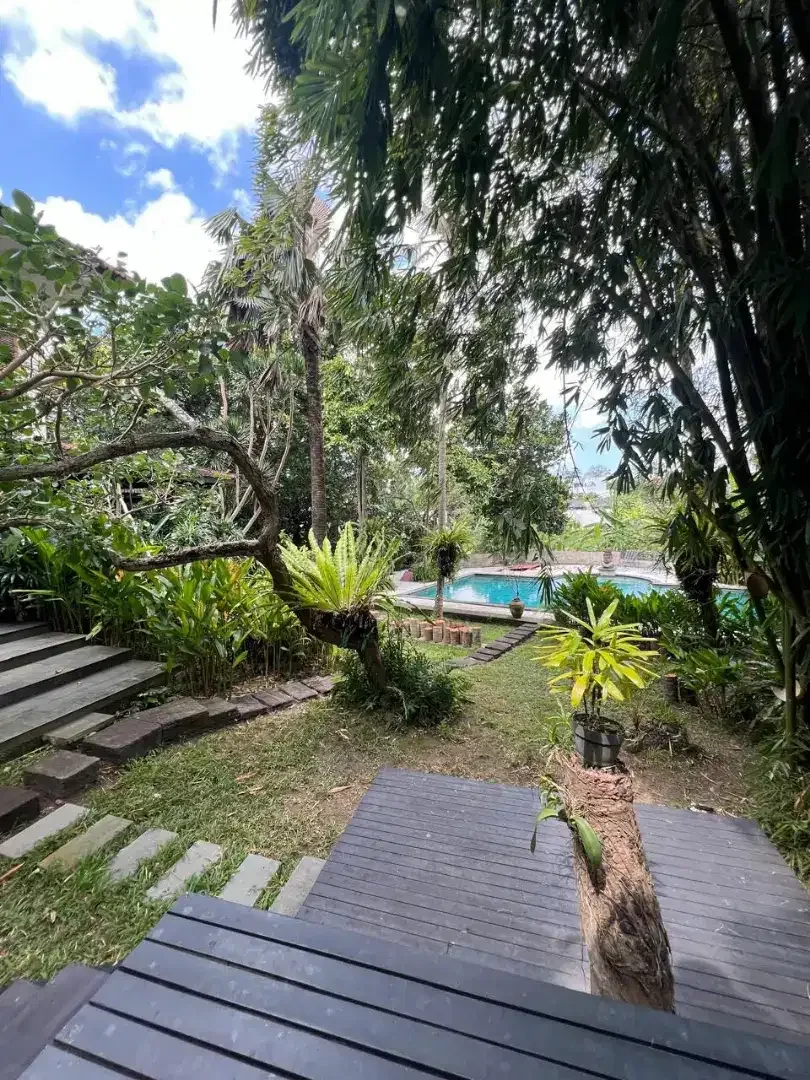 DiJUAL DIBAWAH PASARAN 25ARE,ISI 3 VILA TUMBAK BAYUH NEAR CANGGU BALI - Image 7 of 10