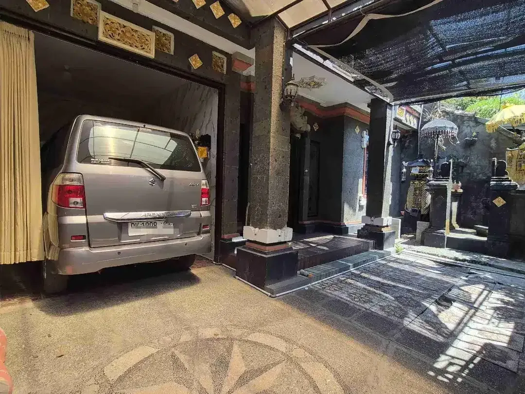 Rumah Mohamad Yamin Renon Denpasar - Image 2 of 10