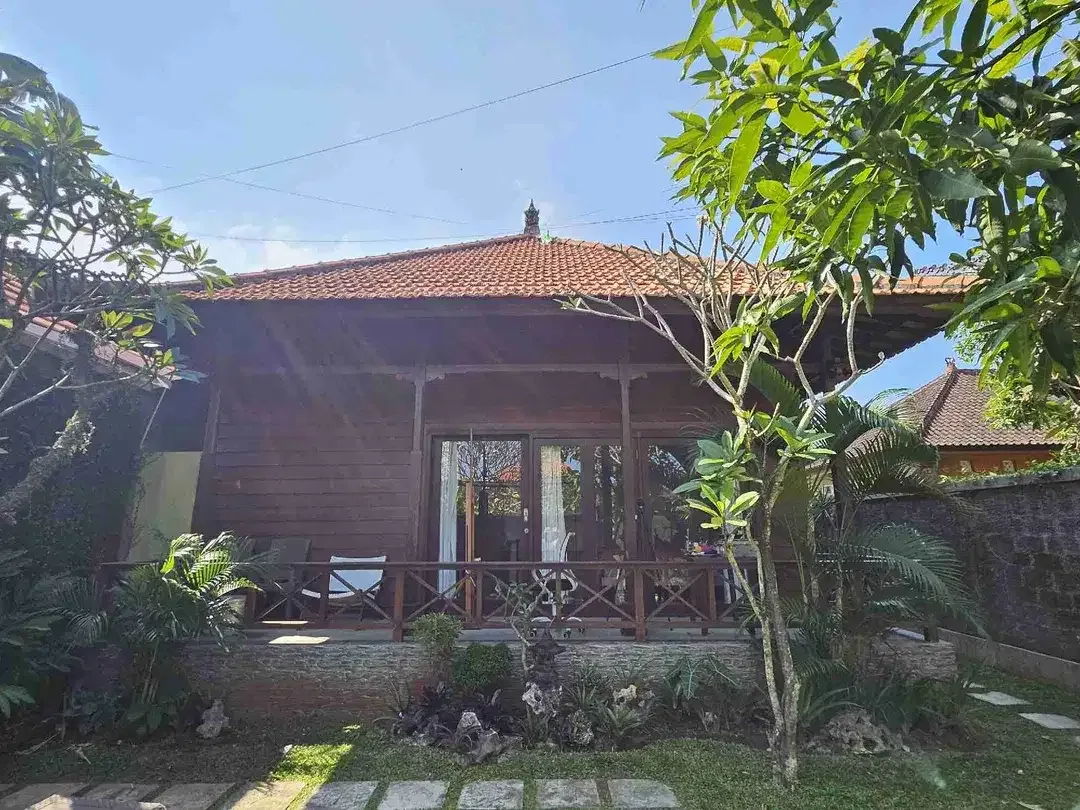 villa tropical cozy sanur area with garden - Image 3 of 10