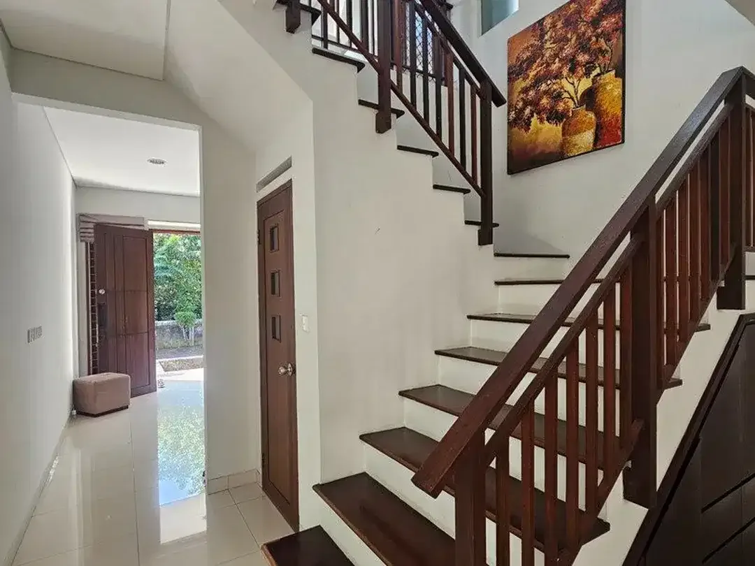 Premium Living Konsep Villa di Komplek Ekslusif Dijual, di Kuta - Image 8 of 10