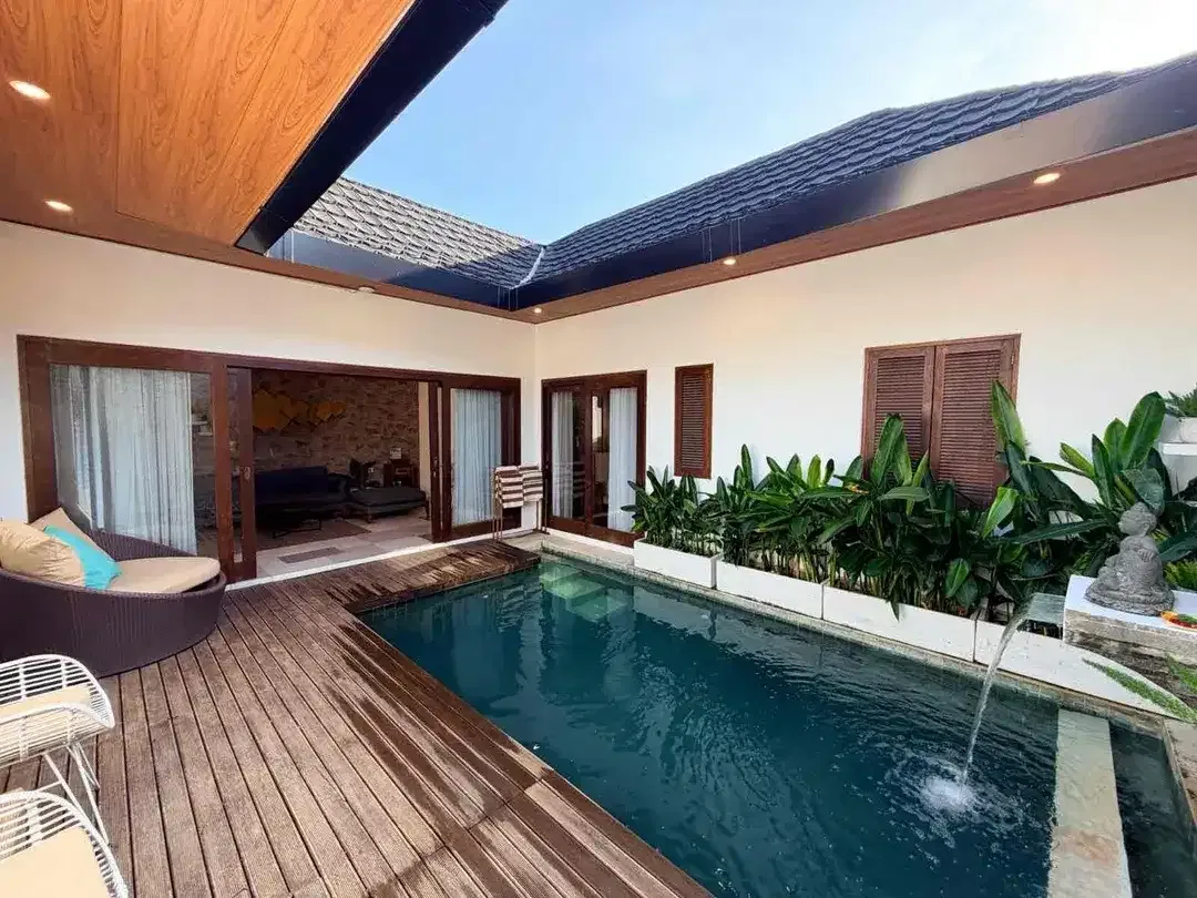 MODERN 2BR VILLA IN UMALAS - Image 1 of 10