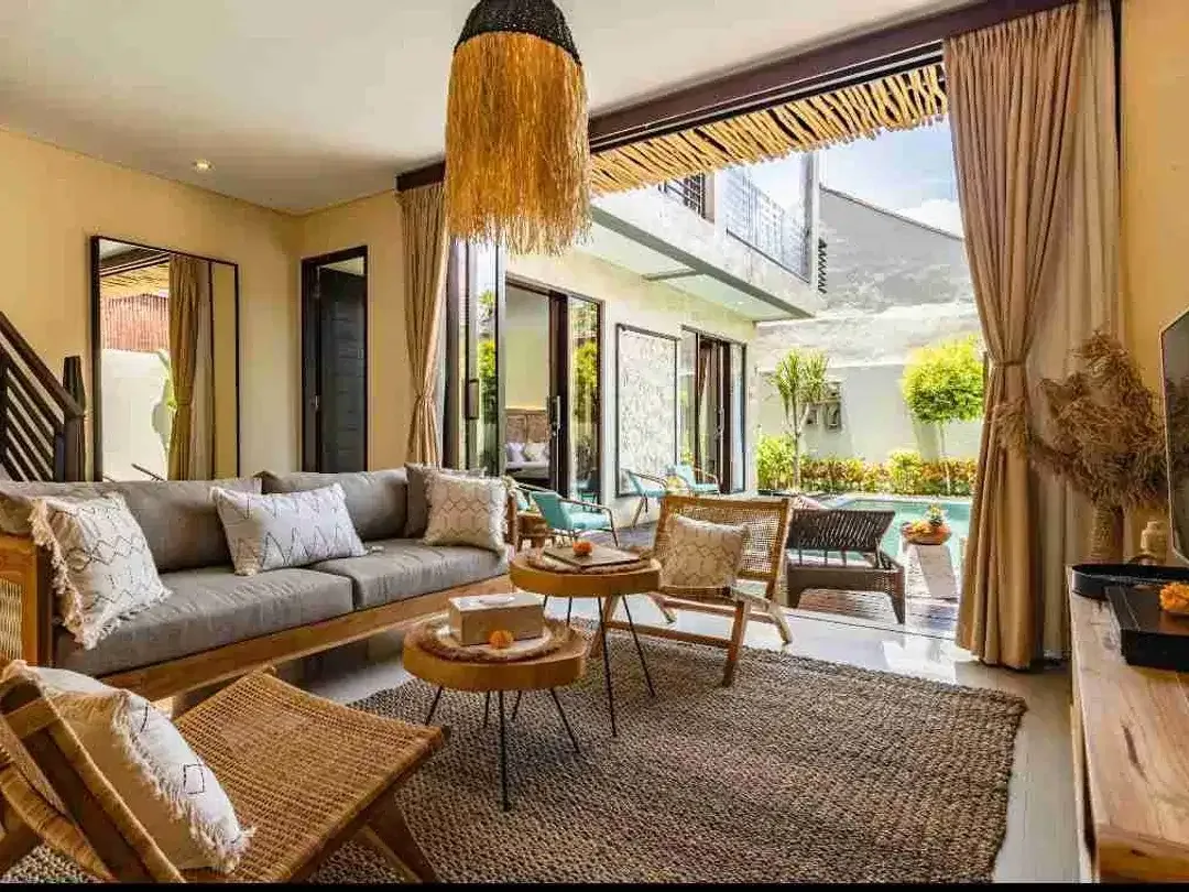 Villa Luxury Seminyak Dekat Petitenget dan Pantai - Image 2 of 10