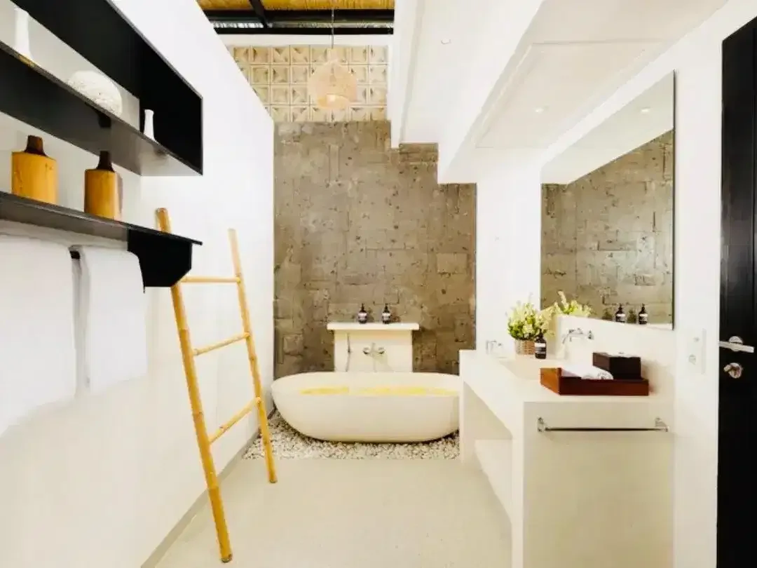 Villa Luxury Beach Front Pantai Pasut Kerambitan Tabanan - Image 7 of 10