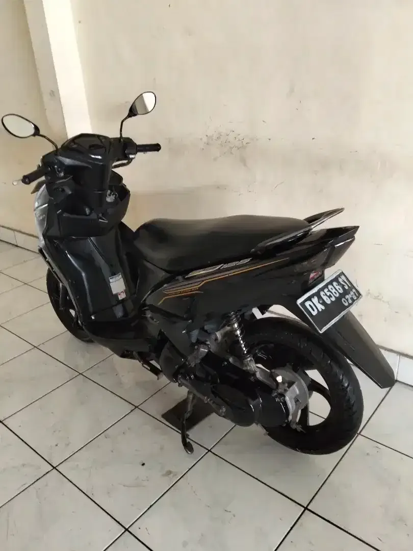 YAMAHA XEON 125 TAHUN 2015 PAJAK HIDUP SURAT LENGKAP - Image 2 of 6