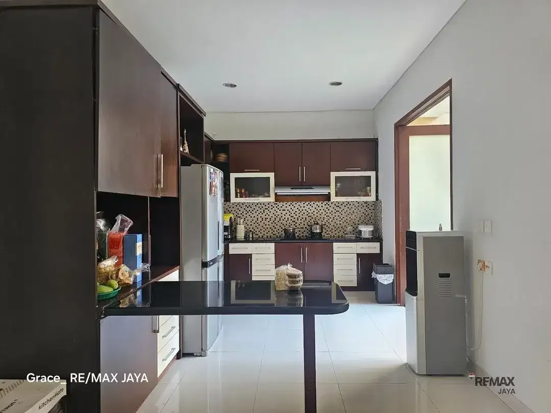 Premium Living Konsep Villa di Komplek Ekslusif Dijual, di Kuta - Image 2 of 10