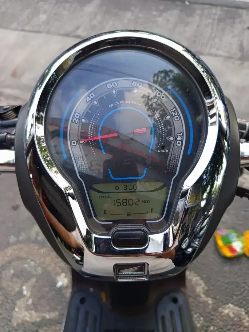 Scoopy 2024 putih prestige Deva motor - Image 5 of 8