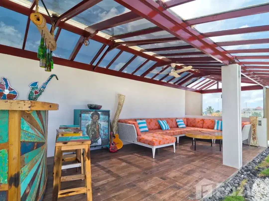 3 Bedroom Villa for sale in Seminyak, Bali - Image 4 of 10