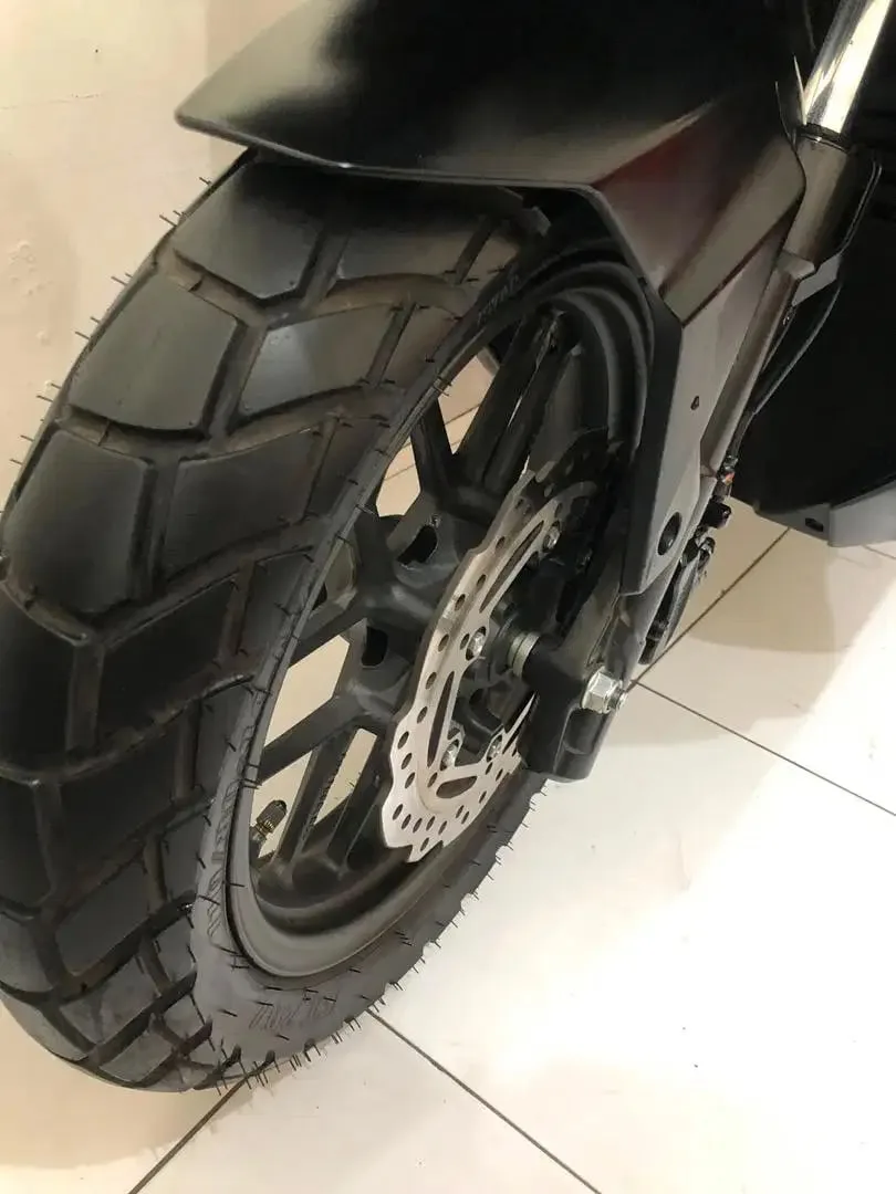 Honda ADV 160 CBS Th.2026 Low km 1.400 istimewa!! - Image 7 of 10