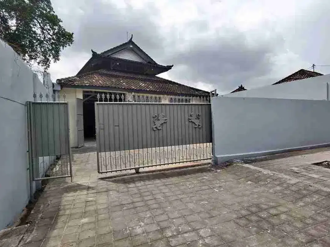 Gudang Akses Kontainer di Jalan Ahmad Yani Denpasar Lokasi Utama - Image 1 of 5